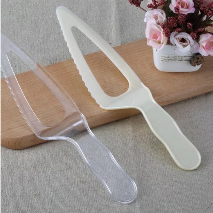 Cake Cutting Knife – 12 Piece Set (Transparent)